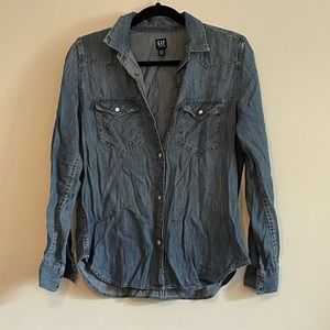 Gap denim button down shirt
